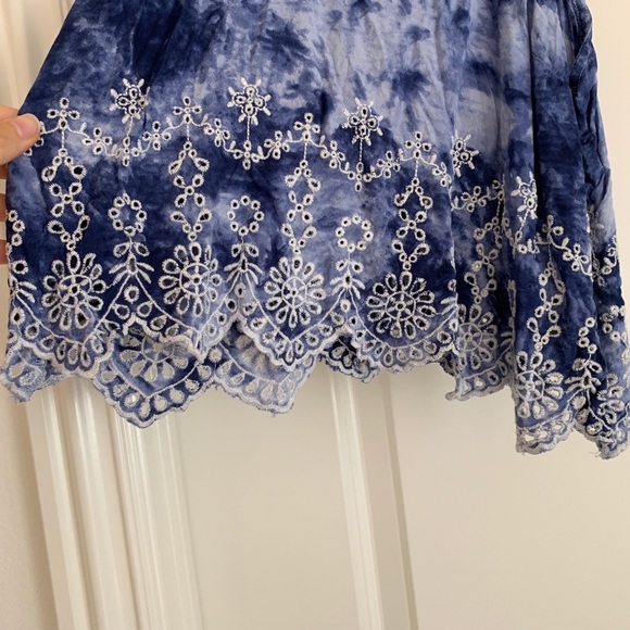 Kendall and Kylie Tank Top - Picture 2 of 4